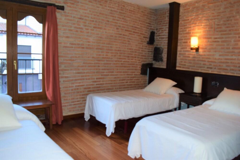 Hospedium Hotel La Fuente Candelario Dış mekan fotoğraf